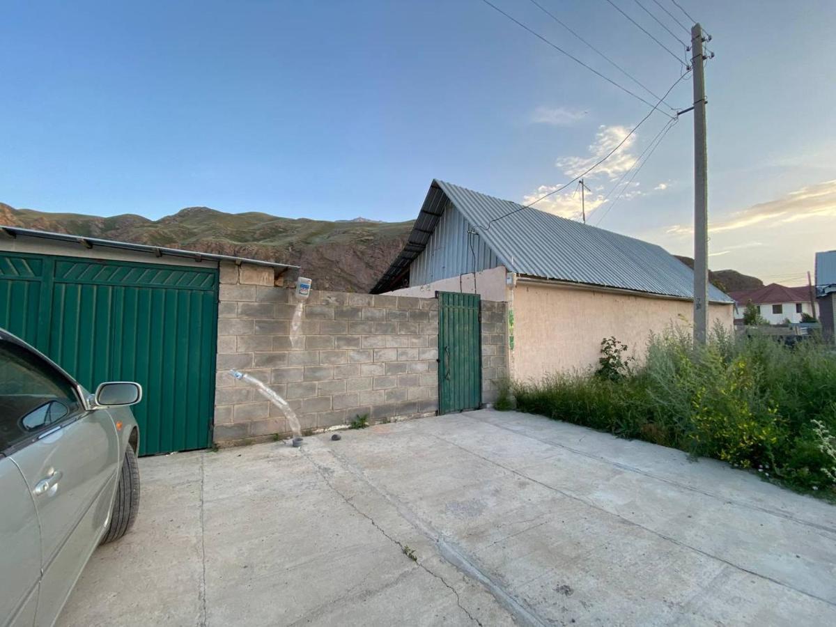 Rozalinda Guesthouse Naryn Exteriér fotografie