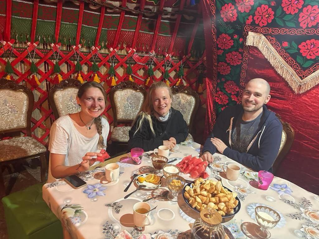 Rozalinda Guesthouse Naryn Exteriér fotografie